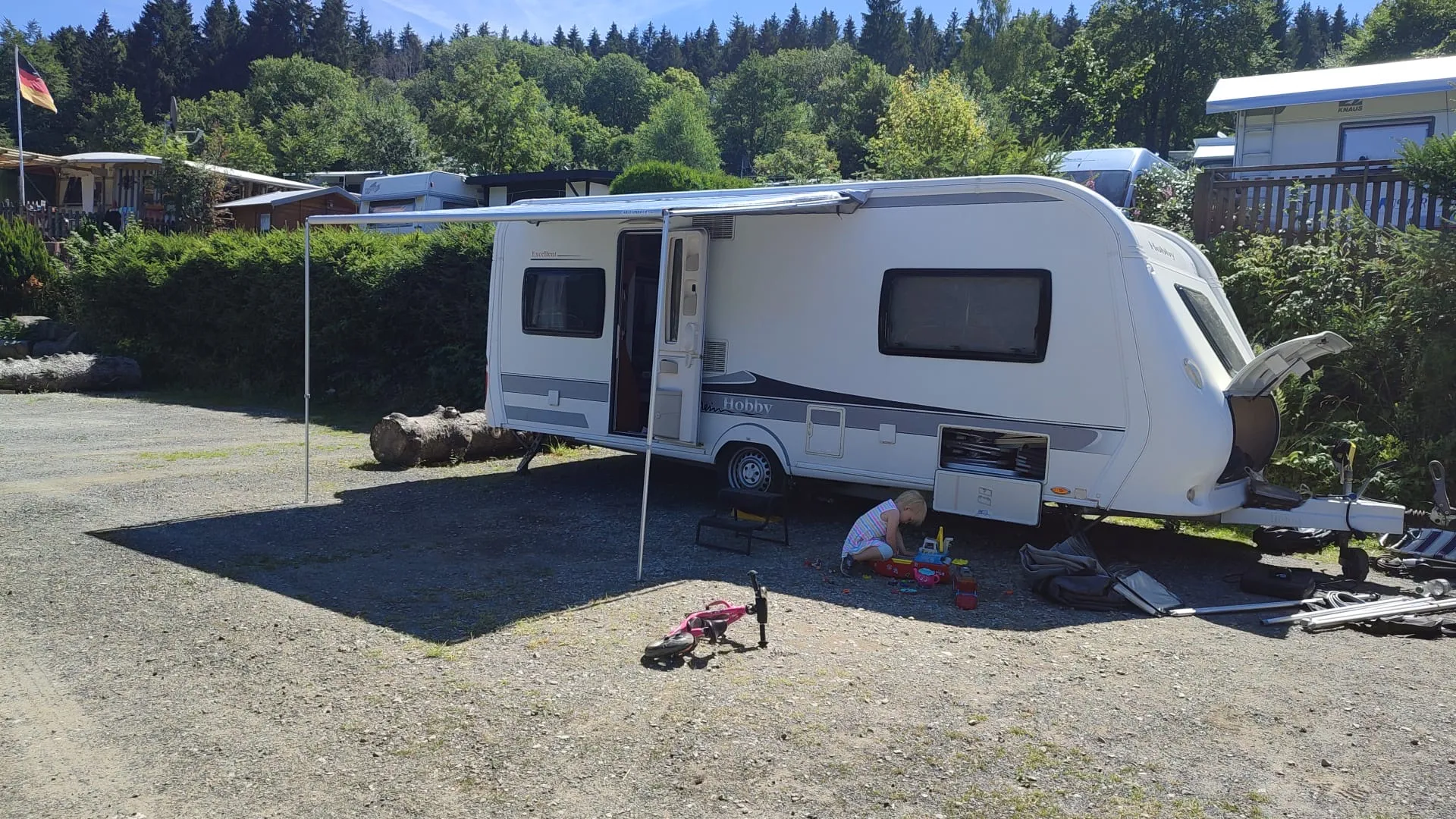 5d4b0f40-50ee-4b1d-a93b-106ed719bb1a